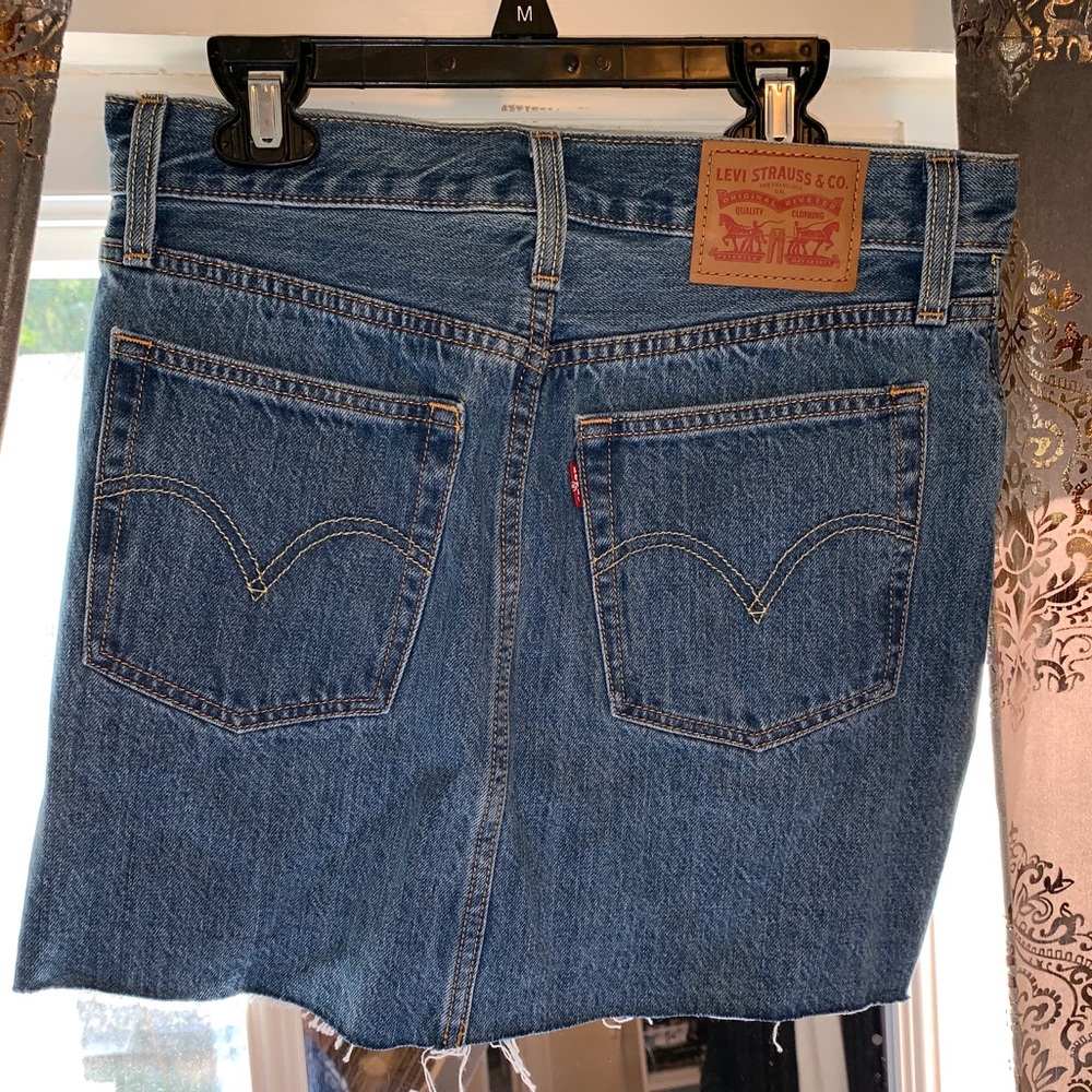 Levi jean skirt